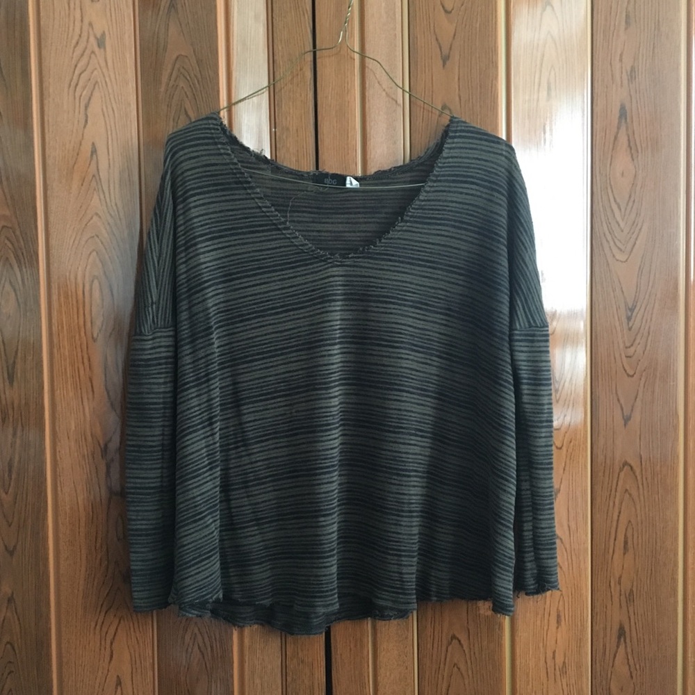 Long-sleeve striped tee